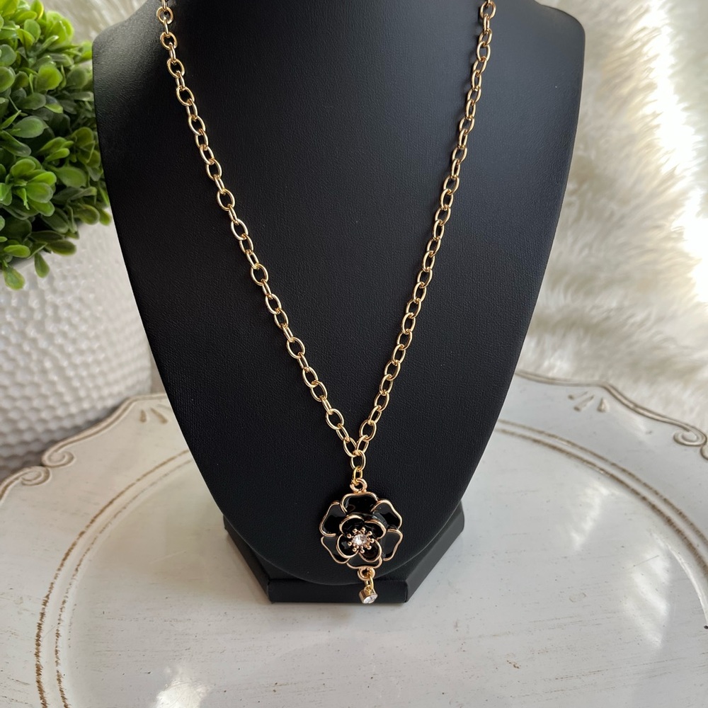 Fashion gold tone and black rose necklace and earrings bundle nwot - Picture 2 of 7